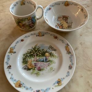 Royal Doulton Classic Pooh Children’s Set